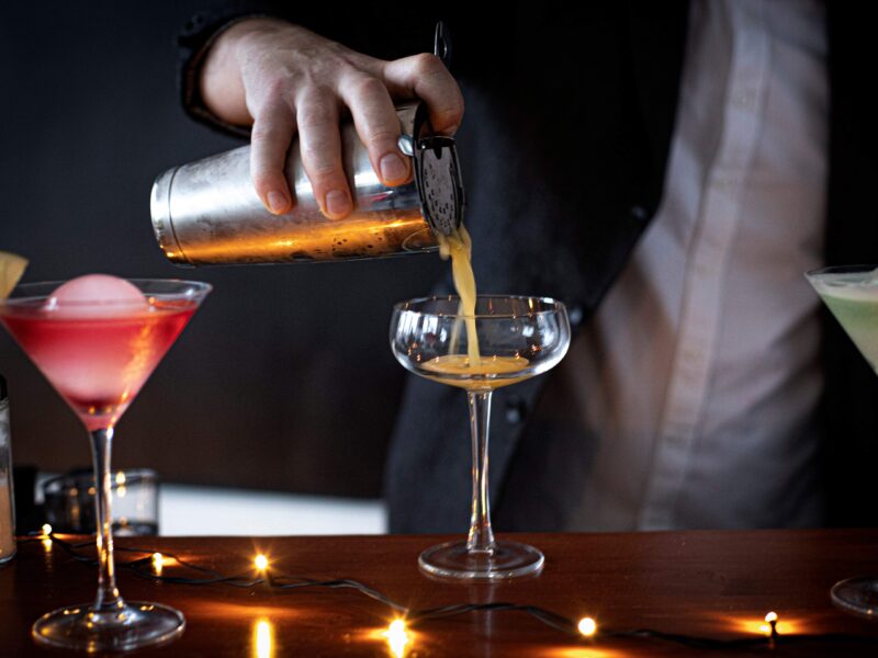 vestuviu barmenai mobilus baras